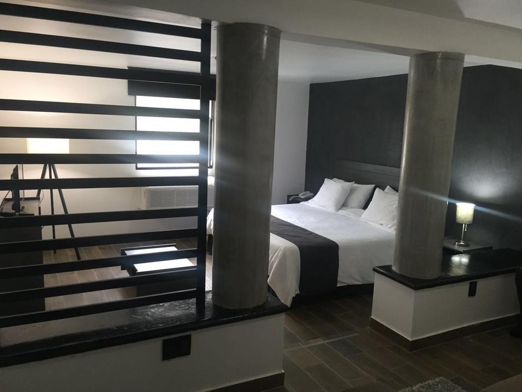 Vn Hotel Монтерей Екстериор снимка