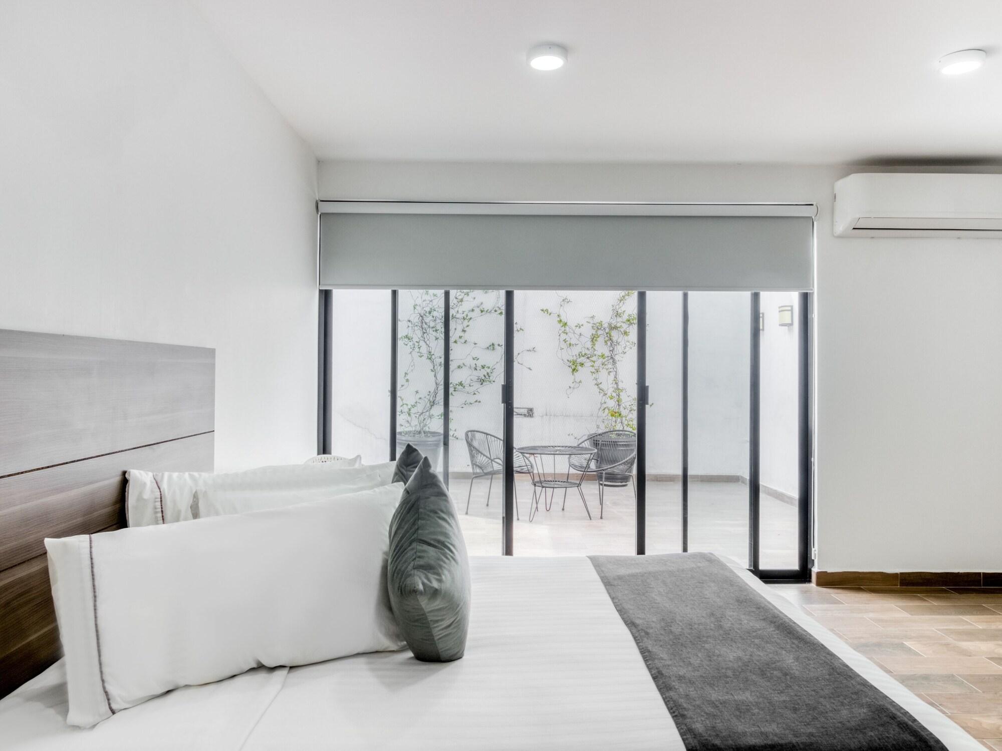 Vn Hotel Монтерей Екстериор снимка